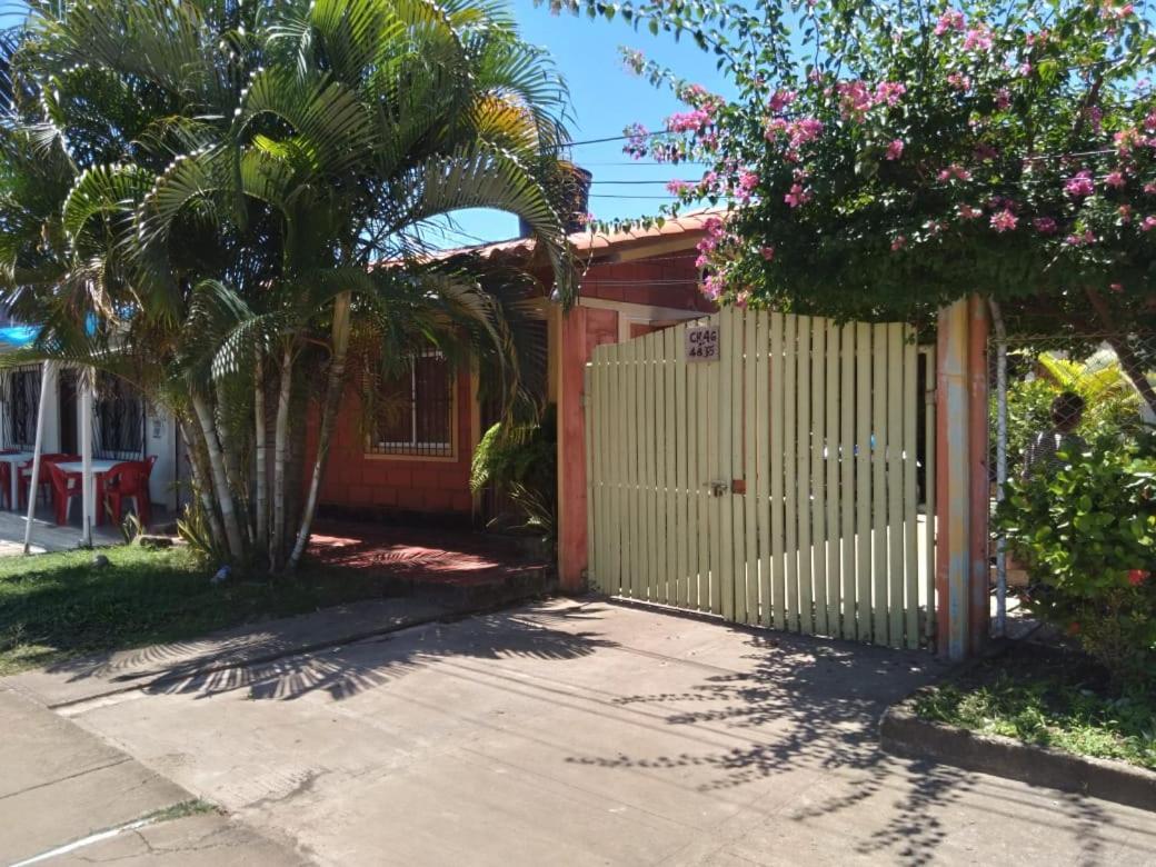 Habitacion Para Arrendar Por Dias Necoclí エクステリア 写真